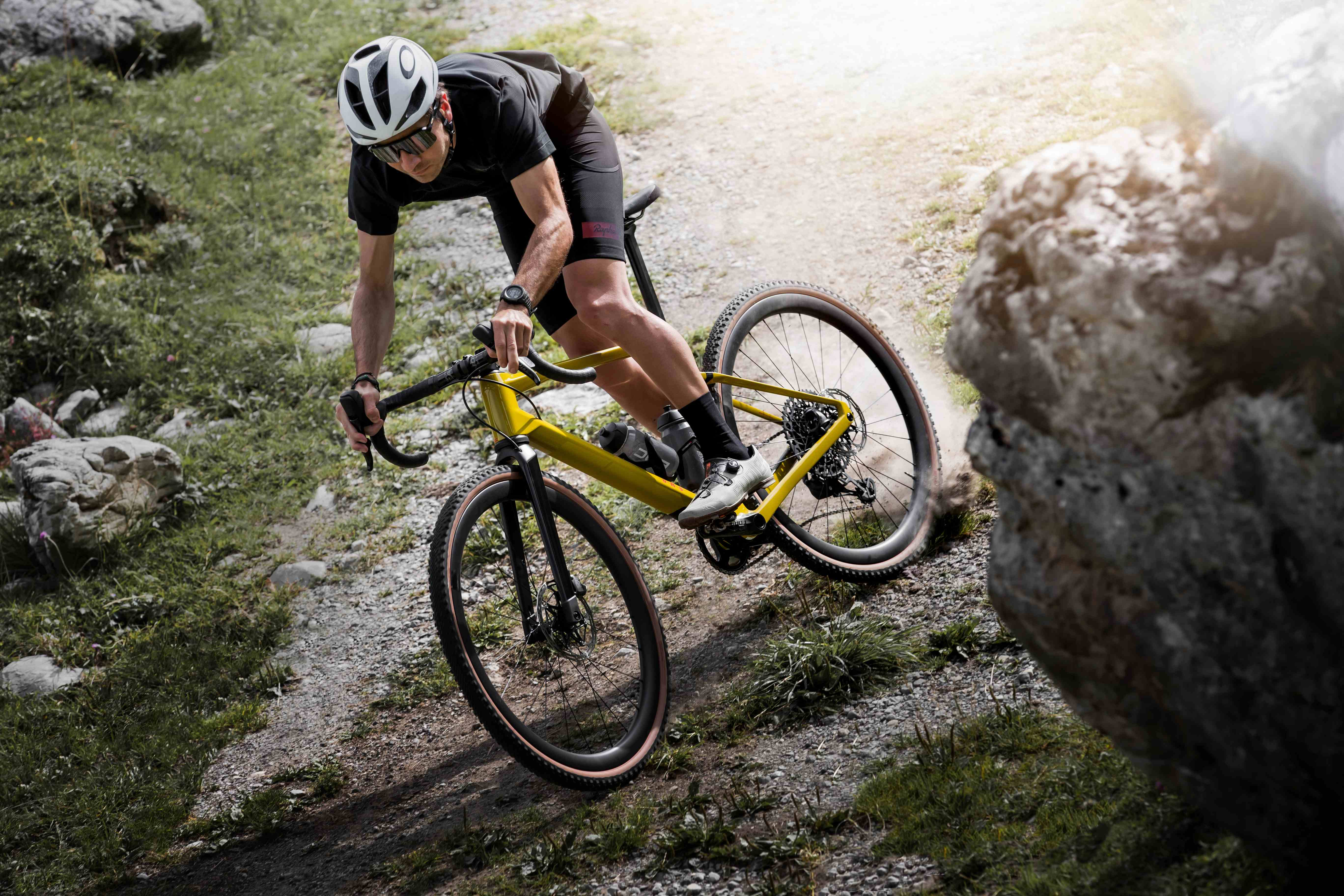 ONE OF A KIND:BMC 推出前後全避震的礫石車 URS LT
